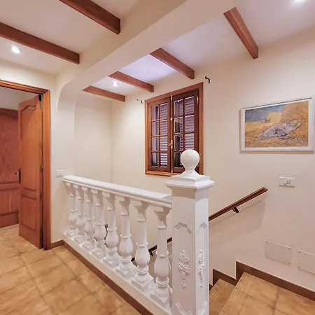 Casa Mari Holiday home